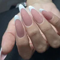 آموزش و خدمات ناخن