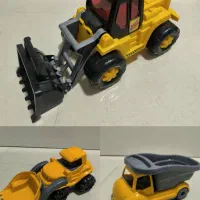 تعدادی ماشین اسباب بازی در حد نو