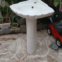 روشویی در حد نو کاملا سالم|لوازم سرویس بهداشتی|کرج, کلاک بالا|دیوار