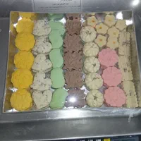 شیرینی خانگی و سمنو درجه یک