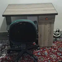 میز و صندلی