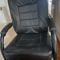دو عدد صندلی اداری