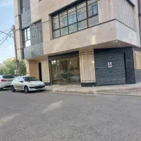 مغازه تجاری