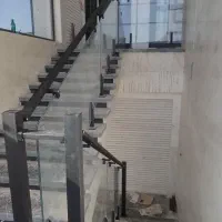 اجرای تخصصی انواع نرده های شیشه ای|خدمات پیشه و مهارت|شیراز, فرهنگ شهر|دیوار