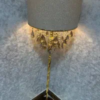 آباژور ایستاده کنارسالنی|چراغ خواب و آباژور|بندر ماهشهر, |دیوار