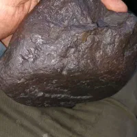 تعدادی شهاب سنگ