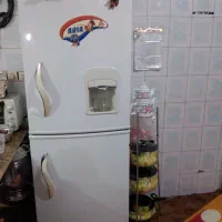 یخچال فریزر آریا در حد نو