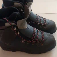 کفش کوهنوردی