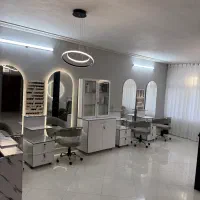 اجاره صندلی سالن زیبایی در مرکز شهر