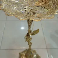 کنار سالنی برنزی