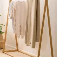 رگال لباس و استند گیاه تمام چیزای چوبی تولید میکنم|صنایع دستی و سایر لوازم تزئینی|خرمشهر, |دیوار