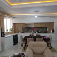 رهن کامل آپارتمان ۱۷۰ متری لوکس و خوش نقشه|اجارهٔ آپارتمان|ابهر, |دیوار