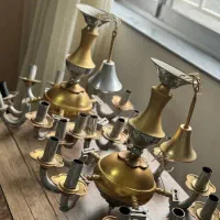 لوستر برنجی در حد نو