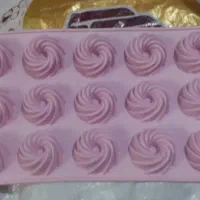 قالب سیلیکونی و پلاستیکی|ظروف پخت‌وپز|تبریز, |دیوار