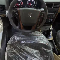 پزو پارس مدل ۴۰۰