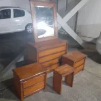 تخت خواب دو نفره با میز آینه و دوتا میز عسلی|تخت و سرویس خواب|تهران, شهرک بوعلی|دیوار