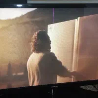 تلویزیون ۴۳ اینچ پلاسما سامسونگ به همراه میز