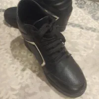 کتونی  زنانه کاملا نو سایز ۳۸|کیف، کفش، کمربند|هشتگرد, شهرک راه آهن|دیوار