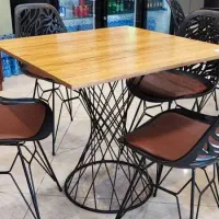میز صندلی پلاستیکی نظری و میز ام دی اف پایه فلز