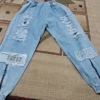 تعدادی تیشرت و2عدد شلوار بفروش میرسد