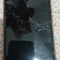 گوشی تاچ ال سیدی شکسته