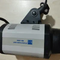 فلاش چتری حرفه ای  پرو فتو ۴۰۰ و md ۲۰۰ با پایه|دوربین عکاسی و فیلم‌برداری|تبریز, |دیوار