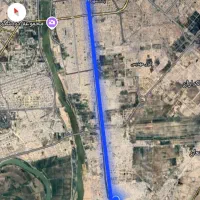 نیازمند سرویس مدرسه لطفاً خانم باشد.