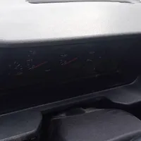 وانت مزدا کارا تک کابین 2000cc، مدل ۱۴۰۰