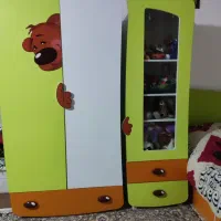 تخت و کمد و ویترین بچگانه