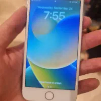 اپل iPhone 8 با حافظهٔ ۶۴ گیگابایت|موبایل|اصفهان, بوستان آینه خانه|دیوار