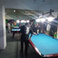 کارمندنیمه وقت باشگاه بیلیارد