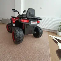 موتور چهارچرخ یا ماشین شارژی چهارموتوره درحدنونو|اسباب‌‌بازی|زنجان, |دیوار