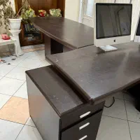 میز و صندلی