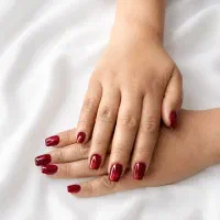 سالن زیبایی شقایق نامجو/امام‌حسین/مدنی