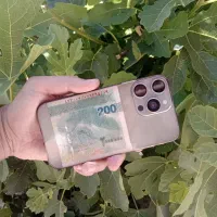 گوشی ایفون ایکس ار در لیفت قالب ۱۵پرومکس