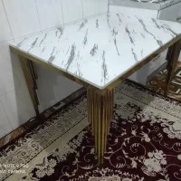 میز ناهار خوری تک در حد نو