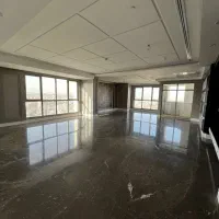 ۲۹۰متر/ارشاد/سه نبش پرنور بالاترین طبقه