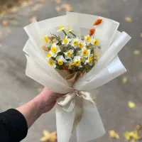 گل نرگس روز مادر