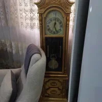 ساعت ایستاده