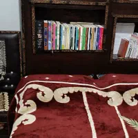 تخت چوبی دو نفره تمیز