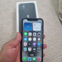 iphone 11 128 GiG Battery 100%