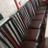 ۸عدد صندلی و ۲عدد صندلی اداری و میز|صندلی و نیمکت|پاکدشت, پاکدشت (مامازند)|دیوار