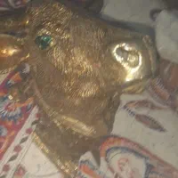 مجسمه برنجی گاو شاخ دار قدیمی سنگین