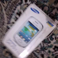 یک عدد گوشی سامسونگ سالم باجعبه فروش میرسه