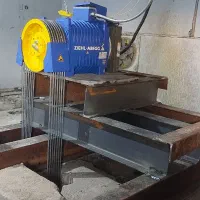 شاگرد آسانسور