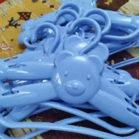 چوب لباسی کودک  و ساعت چراغ خواب دار