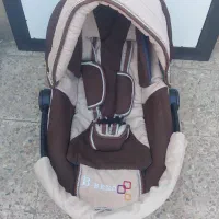 کریر کودک با قابلیت نصب در خودرو