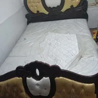 تخت خواب دو نفره دست