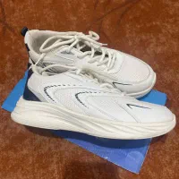 کتونی دخترانه سایز ۴۰|کیف، کفش، کمربند|لاهیجان, کوی زمانی|دیوار