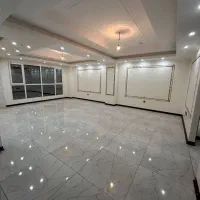 105متر-کم-واحد-سالن-پرده-خور-2تراس